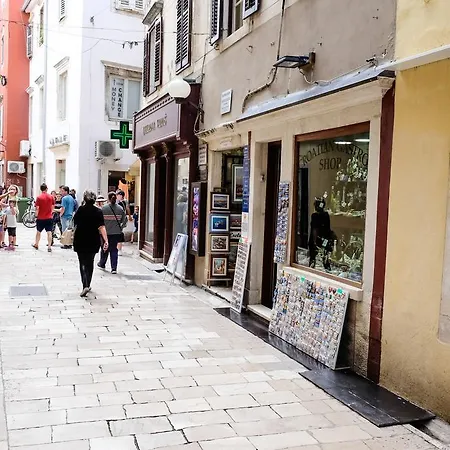 Hostel Four Corners Zadar