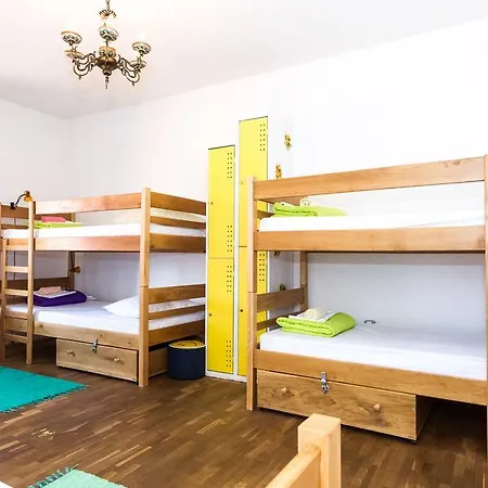 Hostel Four Corners Zadar