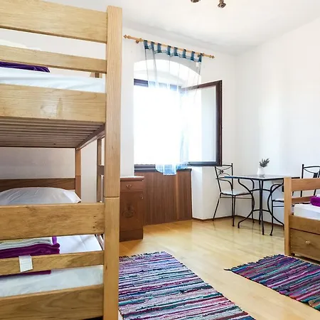 Hostel Four Corners Zadar